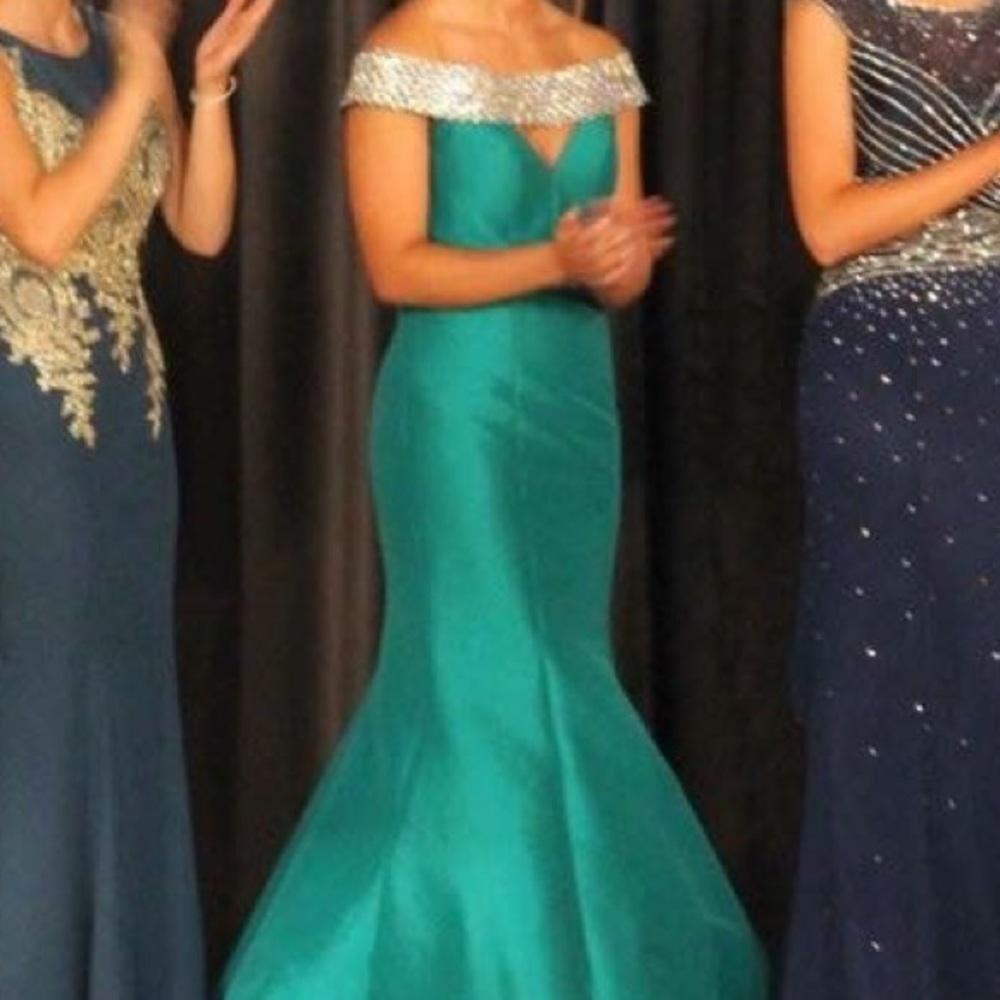 Selling my pageant dress!